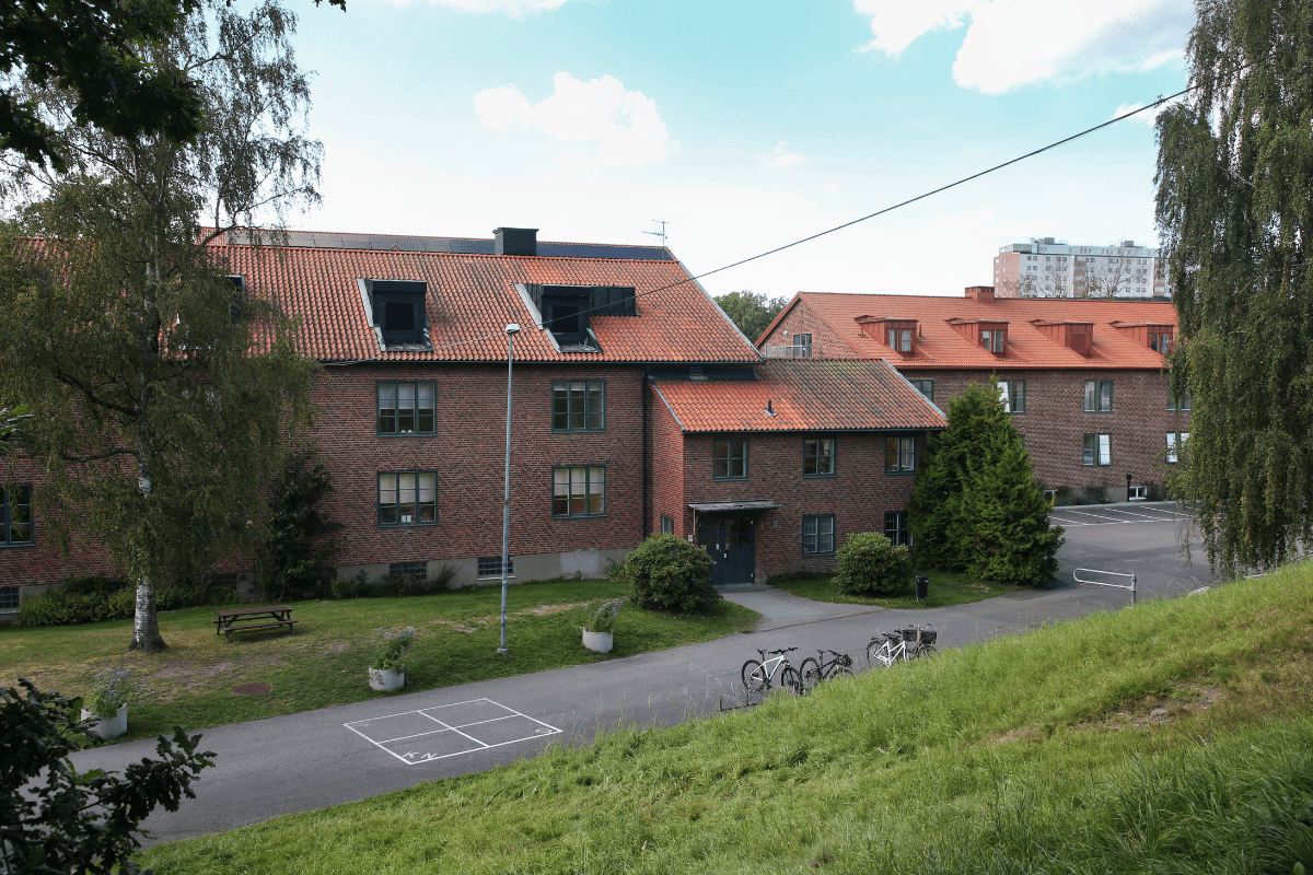 Noblaskolan Kvibergs skolbyggnad.